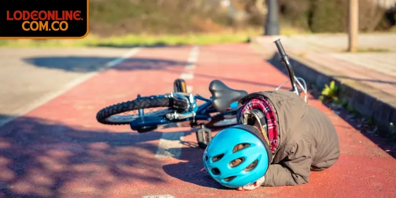 Để hiểu sâu về giấc mơ té xe, trước tiên cần nắm rõ từng bối cảnh